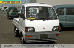 mitsubishi minicab-truck 1995 No.14574