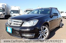 mercedes-benz c-class 2013 REALMOTOR_N2023120317F-24