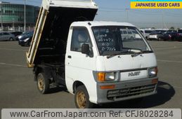daihatsu-hijet-truck-1995-1800-car_83200cb2-1fd4-4a17-9c7f-964933524f9c