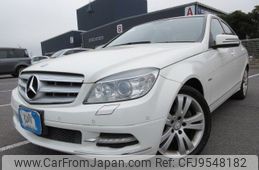 mercedes-benz c-class 2011 REALMOTOR_Y2024020221F-12