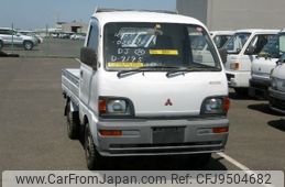 mitsubishi minicab-truck 1994 No.15325