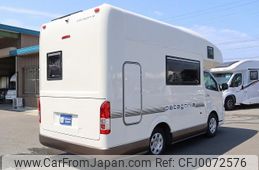 toyota hiace-wagon 2014 GOO_JP_700060246030240803001