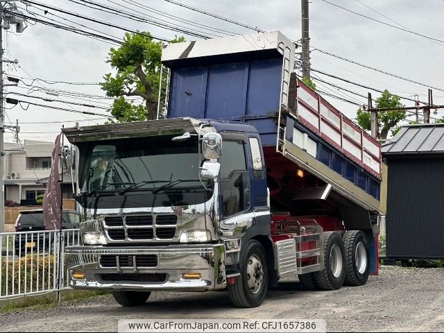 isuzu giga 2005 CFJ1657386 image 1