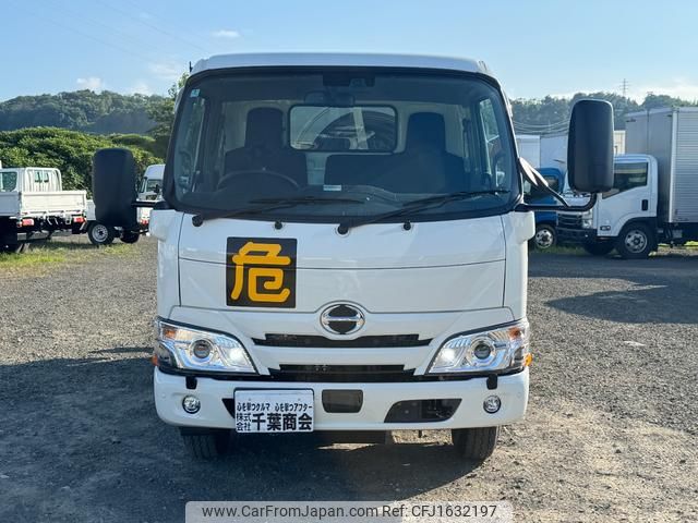 hino dutro 2024 CFJ1632197 image 2