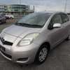 toyota vitz 2009 956647-8450 image 1