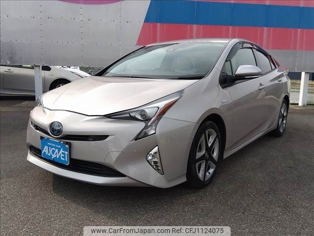 toyota prius 2016 -TOYOTA--Prius DAA-ZVW51--ZVW51-8009719---TOYOTA--Prius DAA-ZVW51--ZVW51-8009719- image 1