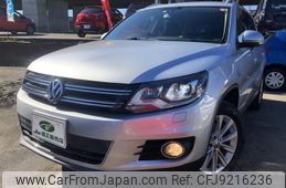 volkswagen tiguan 2012 -VOLKSWAGEN--VW Tiguan 5NCCZ--CW022621---VOLKSWAGEN--VW Tiguan 5NCCZ--CW022621-