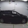 honda stream 2010 CFJ1596024 image 8