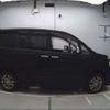 toyota voxy 2010 CFJ1851872 image 8