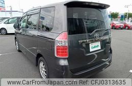 toyota noah 2007 TE754