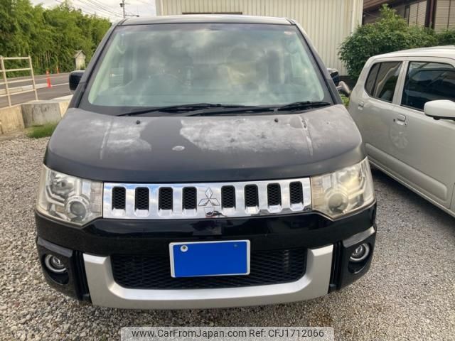 mitsubishi delica-d5 2010 CFJ1712066 image 2