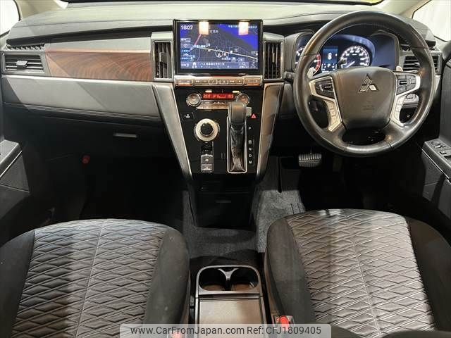 mitsubishi delica-d5 2021 CFJ1809405 image 2