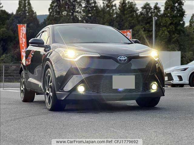 toyota c-hr 2017 CFJ1779692 image 2