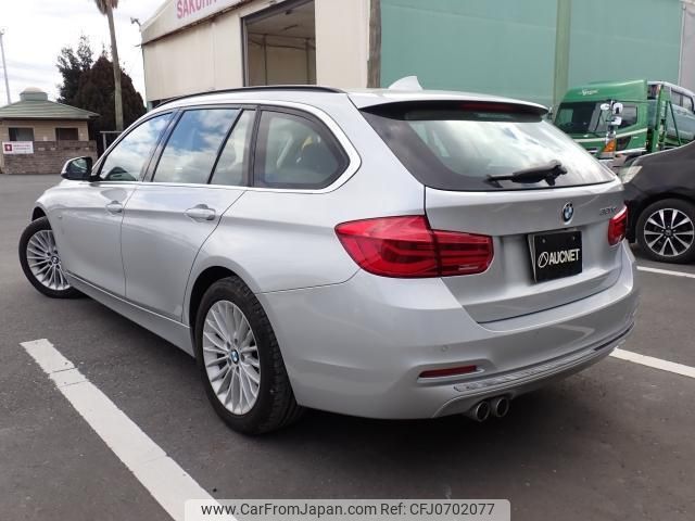 bmw 3-series 2017 quick_quick_LDA-8C20_WBA8H92040K816207 image 2