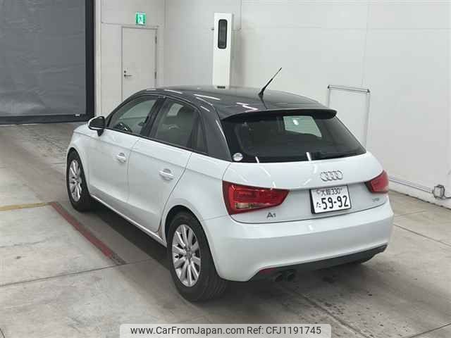 audi a1 2013 -AUDI 【大阪 330タ5992】--Audi A1 8XCAX-WAUZZZ8X5EB022765---AUDI 【大阪 330タ5992】--Audi A1 8XCAX-WAUZZZ8X5EB022765- image 2
