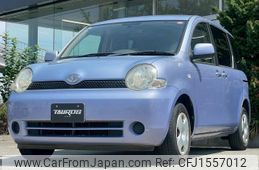 toyota sienta 2004 CFJ1557012