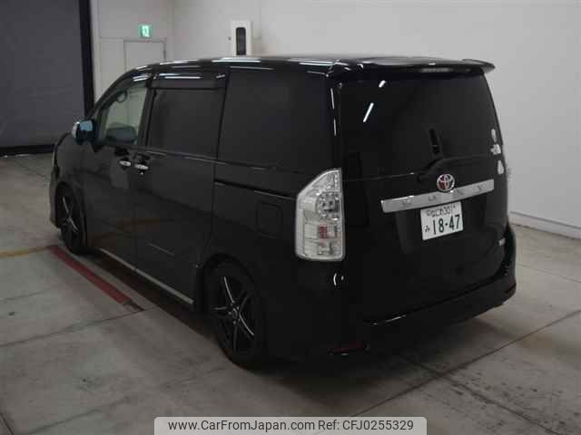 toyota voxy 2013 -TOYOTA 【なにわ 301ミ1847】--Voxy ZRR70W-0561591---TOYOTA 【なにわ 301ミ1847】--Voxy ZRR70W-0561591- image 2