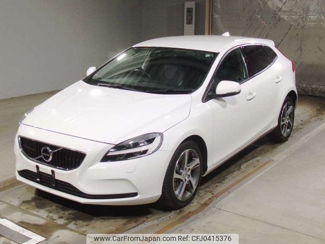 volvo v40 2018 -VOLVO--Volvo V40 MD4204T-YV1MVA8RDJ2506948---VOLVO--Volvo V40 MD4204T-YV1MVA8RDJ2506948- image 1