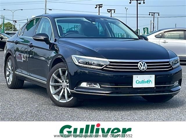 volkswagen passat 2017 -VOLKSWAGEN--VW Passat DBA-3CCZE--WVWZZZ3CZHE132243---VOLKSWAGEN--VW Passat DBA-3CCZE--WVWZZZ3CZHE132243- image 1