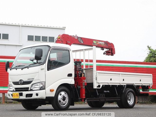 hino dutro 2018 -HINO--Hino Dutoro TPG-XZU650--UZU650-0010105---HINO--Hino Dutoro TPG-XZU650--UZU650-0010105- image 1