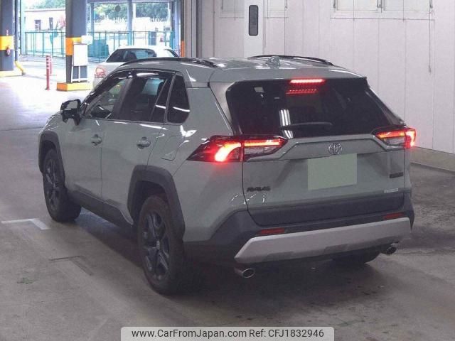 toyota rav4 2022 CFJ1832946 image 2