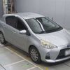 toyota aqua 2013 CFJ8194746 image 10