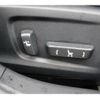 lexus is 2017 CFJ1656381 image 4