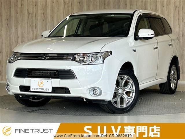 mitsubishi outlander-phev 2014 -MITSUBISHI--Outlander PHEV DLA-GG2W--GG2W-0009562---MITSUBISHI--Outlander PHEV DLA-GG2W--GG2W-0009562- image 1