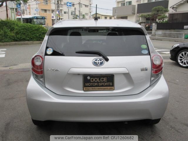 toyota aqua 2013 quick_quick_DAA-NHP10_NHP10-2228118 image 2