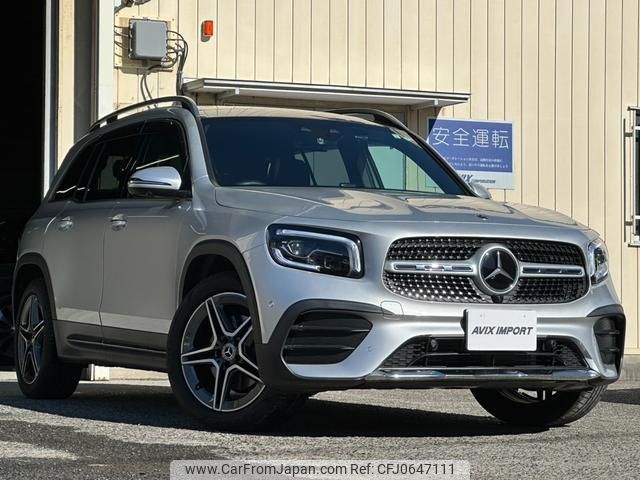 mercedes-benz glb-class 2023 quick_quick_247613M_W1N2476132W291710 image 1