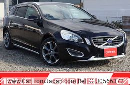 volvo v60 2011 l11221