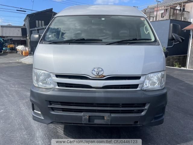 toyota hiace-commuter 2011 quick_quick_LDF-KDH223B_KDH223-0010994 image 2