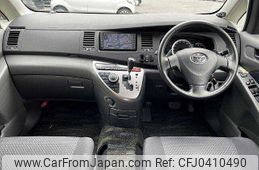 toyota isis 2008 504928-925701