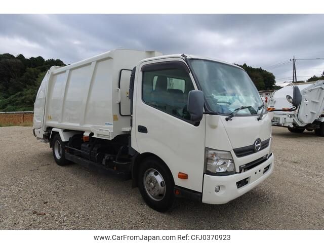 hino dutro 2014 -HINO--Hino Dutoro TKG-XZU710M--XZU710-0008965---HINO--Hino Dutoro TKG-XZU710M--XZU710-0008965- image 1