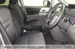 toyota noah 2009 NIKYO_KR34214