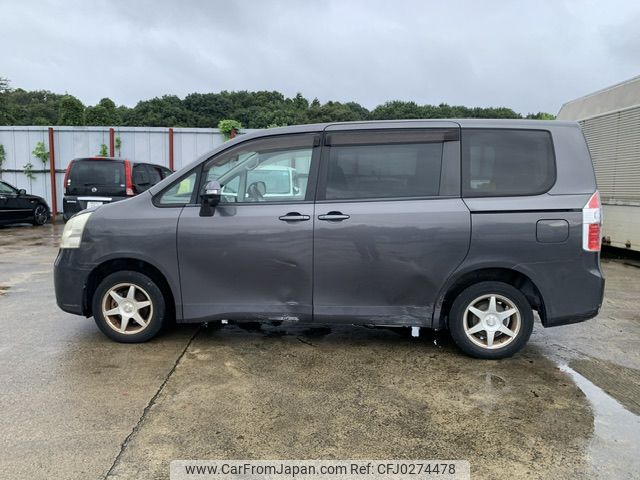 toyota noah 2007 NIKYO_ES80692 image 2