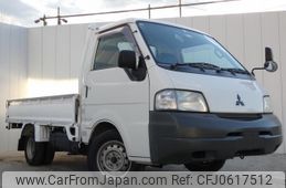 mitsubishi delica-truck 2004 GOO_NET_EXCHANGE_0530279A20241220G008