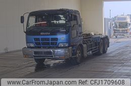 isuzu giga 2003 CFJ1709608