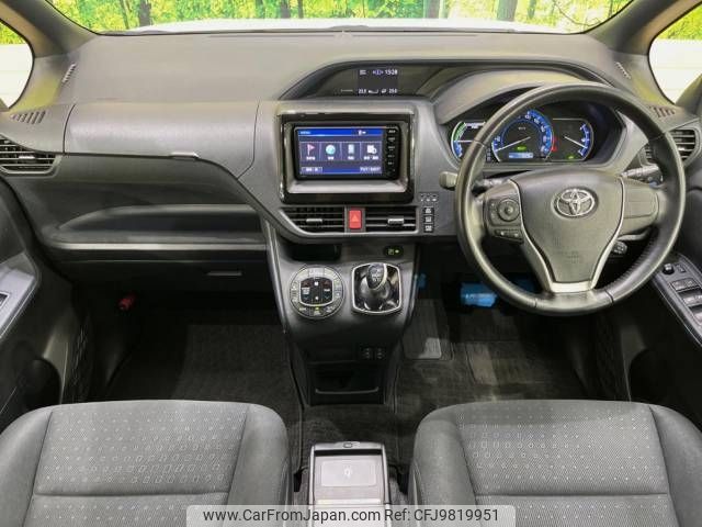 toyota voxy 2015 -TOYOTA--Voxy DAA-ZWR80G--ZWR80-0105885---TOYOTA--Voxy DAA-ZWR80G--ZWR80-0105885- image 2