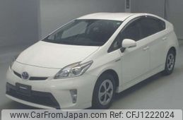 toyota prius 2014 -TOYOTA--Prius DAA-ZVW30--ZVW30-1811743---TOYOTA--Prius DAA-ZVW30--ZVW30-1811743-