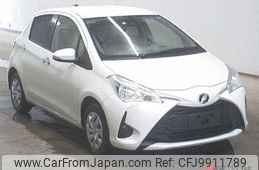 toyota vitz 2018 -TOYOTA--Vitz KSP130-4000083---TOYOTA--Vitz KSP130-4000083-