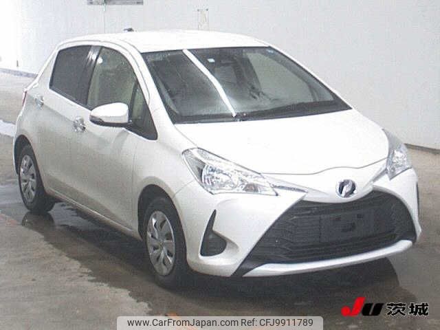 toyota vitz 2018 -TOYOTA--Vitz KSP130-4000083---TOYOTA--Vitz KSP130-4000083- image 1