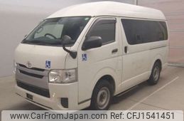 toyota regiusace-van 2014 CFJ1541451