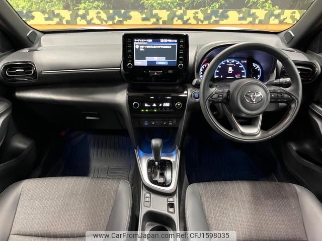 toyota yaris-cross 2024 CFJ1598035 image 2