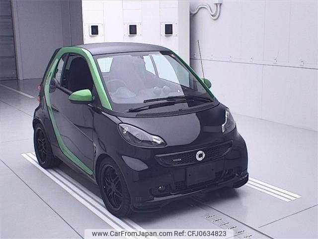 smart fortwo 2014 -SMART--Smart Fortwo 451392-2K744128---SMART--Smart Fortwo 451392-2K744128- image 1