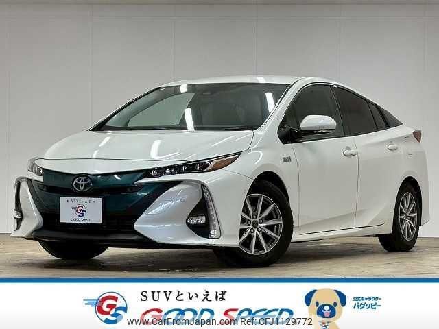 toyota prius-phv 2017 quick_quick_DLA-ZVW52_ZVW52-3032100 image 1