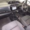 toyota aqua 2018 -TOYOTA--AQUA NHP10-6756060---TOYOTA--AQUA NHP10-6756060- image 5