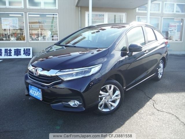 honda fit-shuttle-hybrid 2017 -ホンダ--シャトル　ハイブリッド　４ＷＤ DAA-GP8--GP8-1103416---ホンダ--シャトル　ハイブリッド　４ＷＤ DAA-GP8--GP8-1103416- image 1