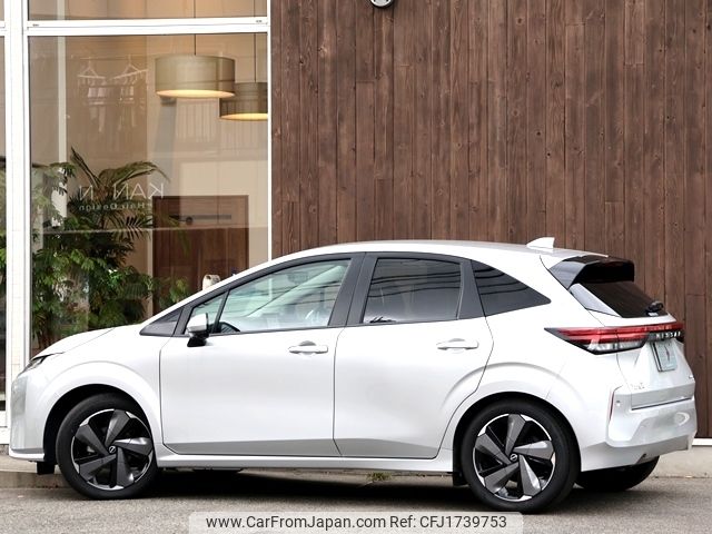 nissan aura 2024 CFJ1739753 image 2