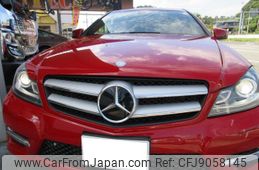 mercedes-benz c-class 2015 GOO_JP_700084034030230908001